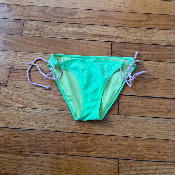 Victoria Secret Bikini bottom - Picture 1 of 4